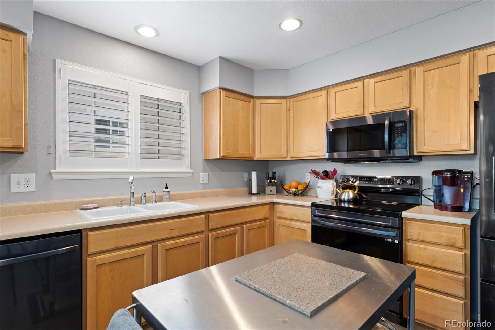 4124 E Hinsdale Circle