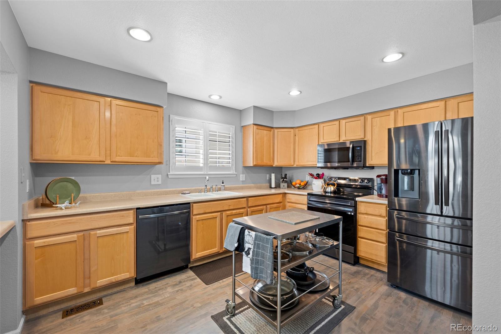 4124 E Hinsdale Circle