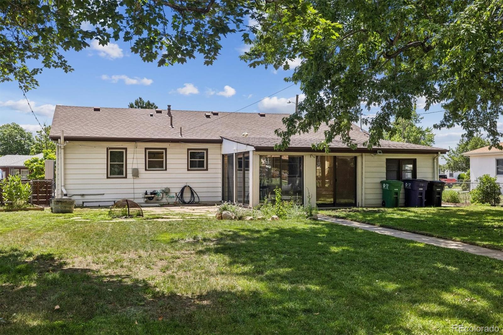 1543 S Osceola Way