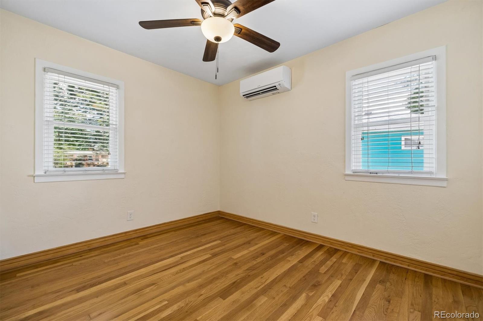 1543 S Osceola Way