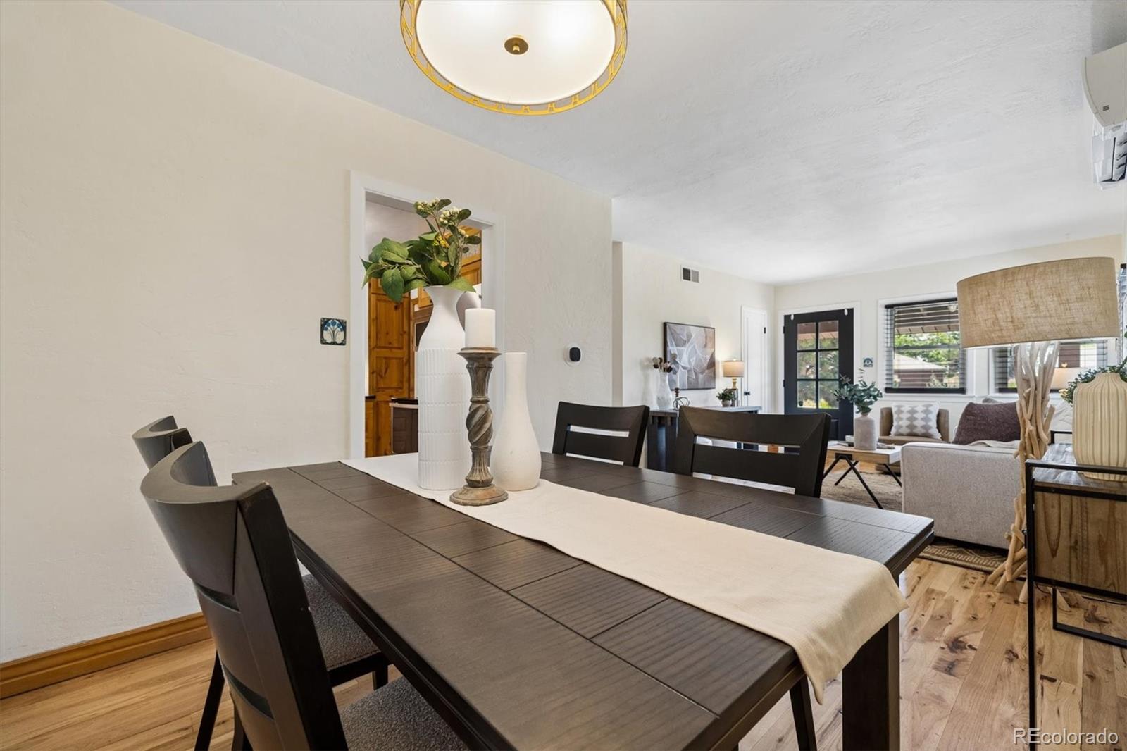 1543 S Osceola Way