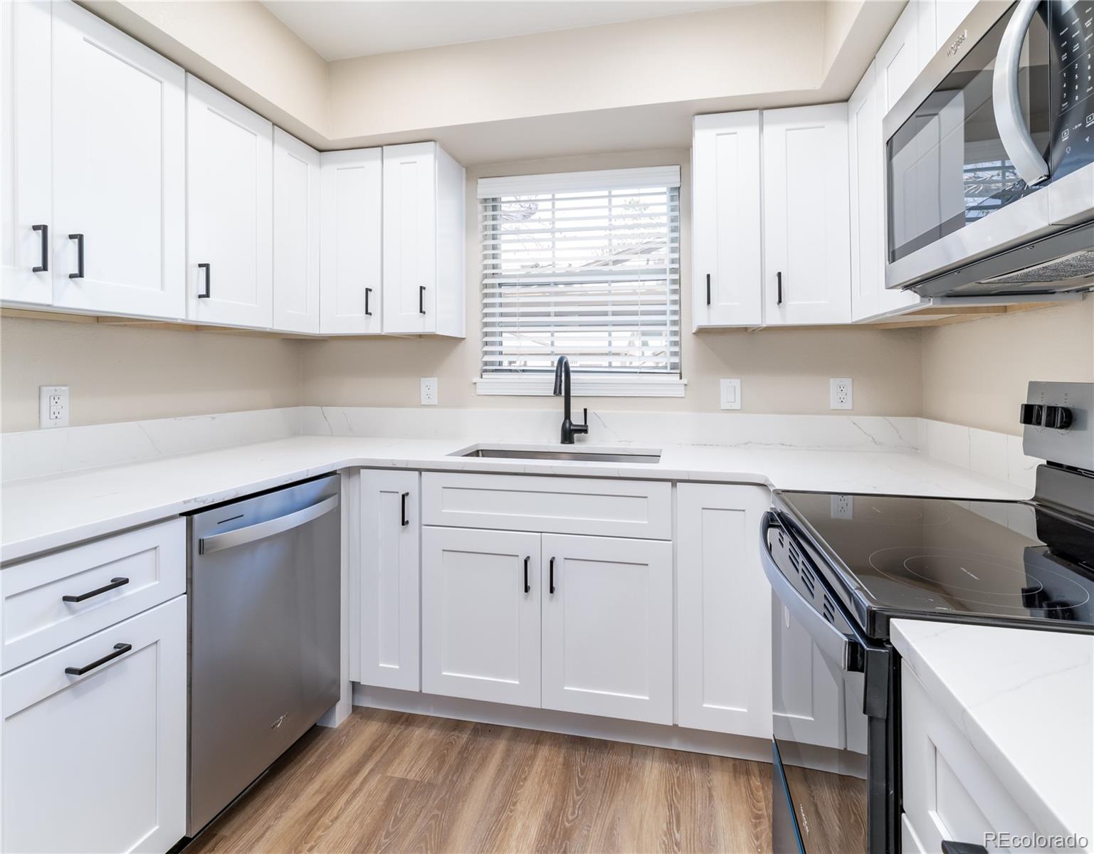 2716 E Otero Place Unit: 6