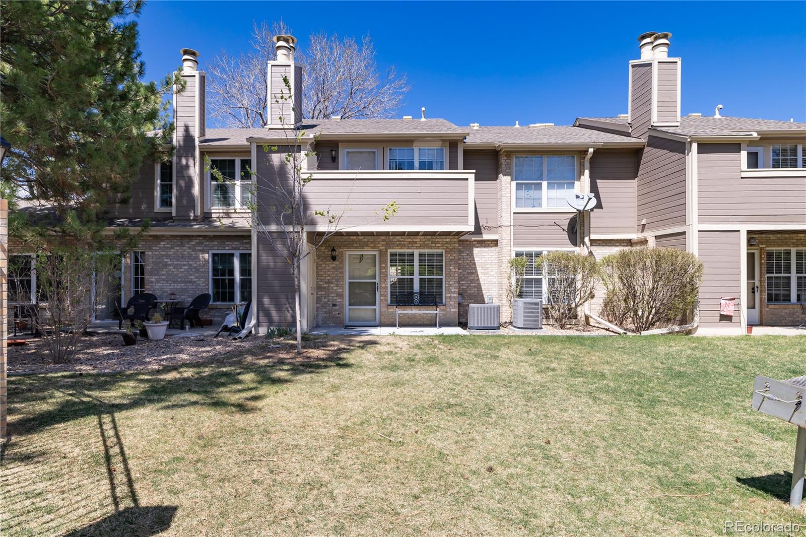 2716 E Otero Place Unit: 6