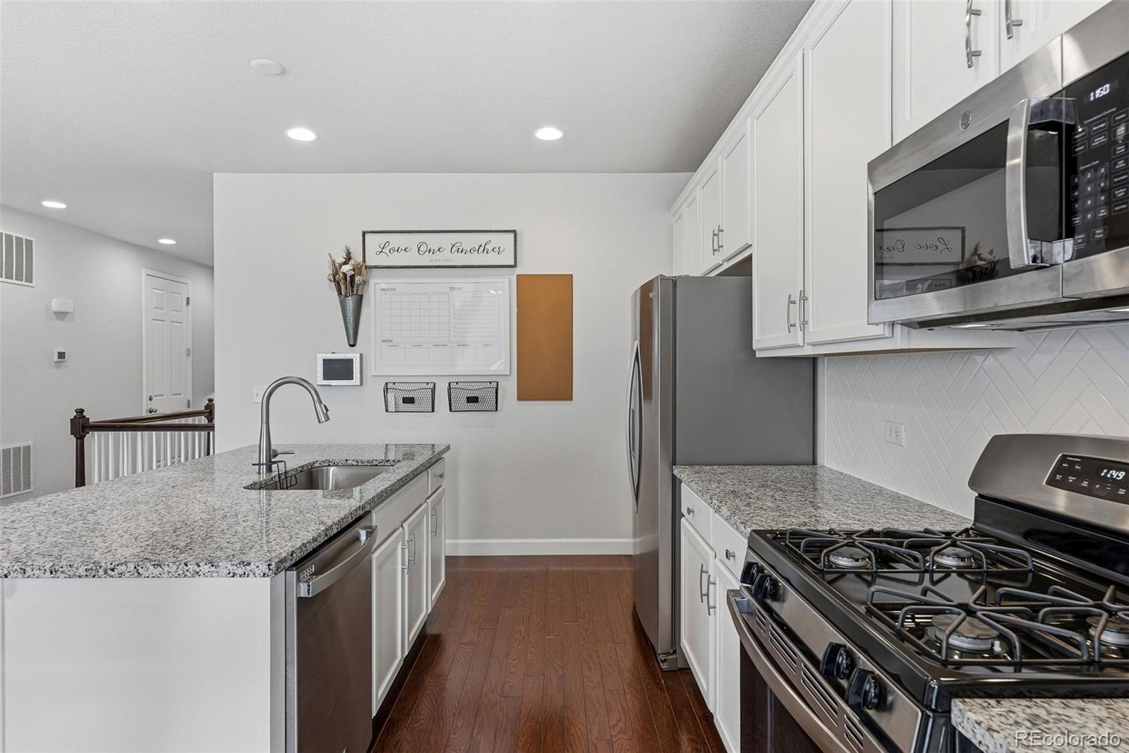 6912 Greenwater Circle