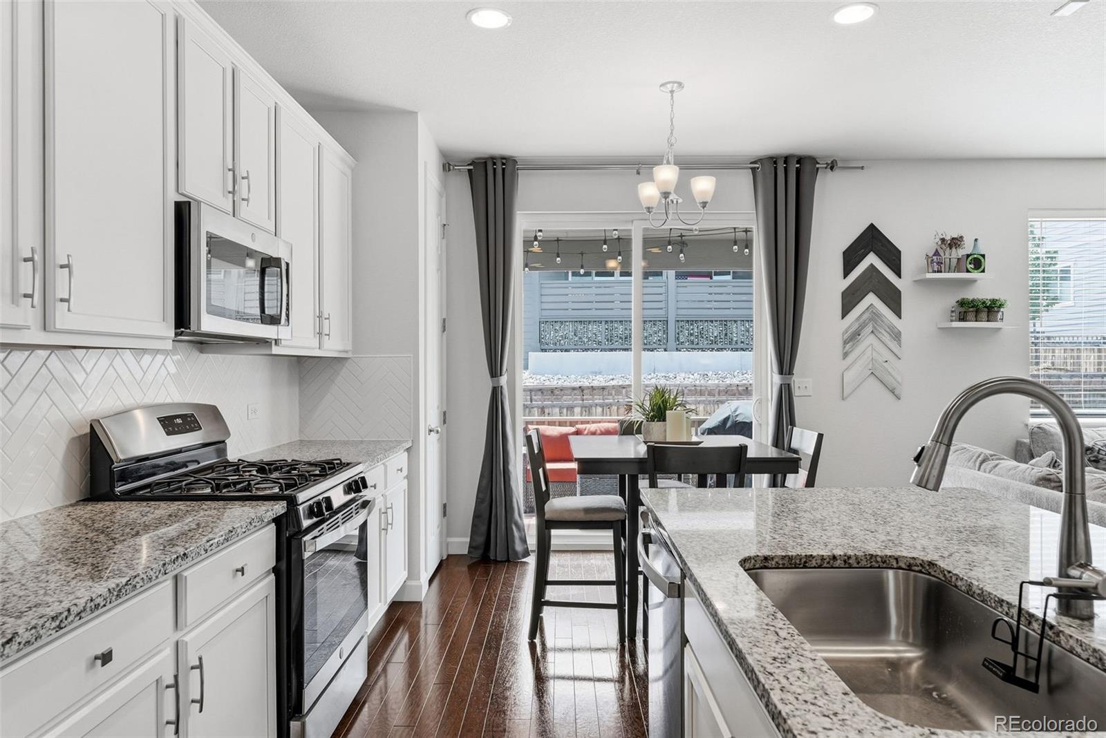 6912 Greenwater Circle