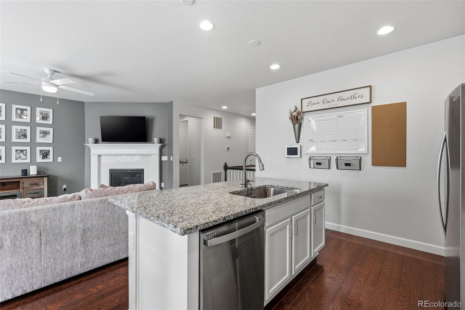 6912 Greenwater Circle