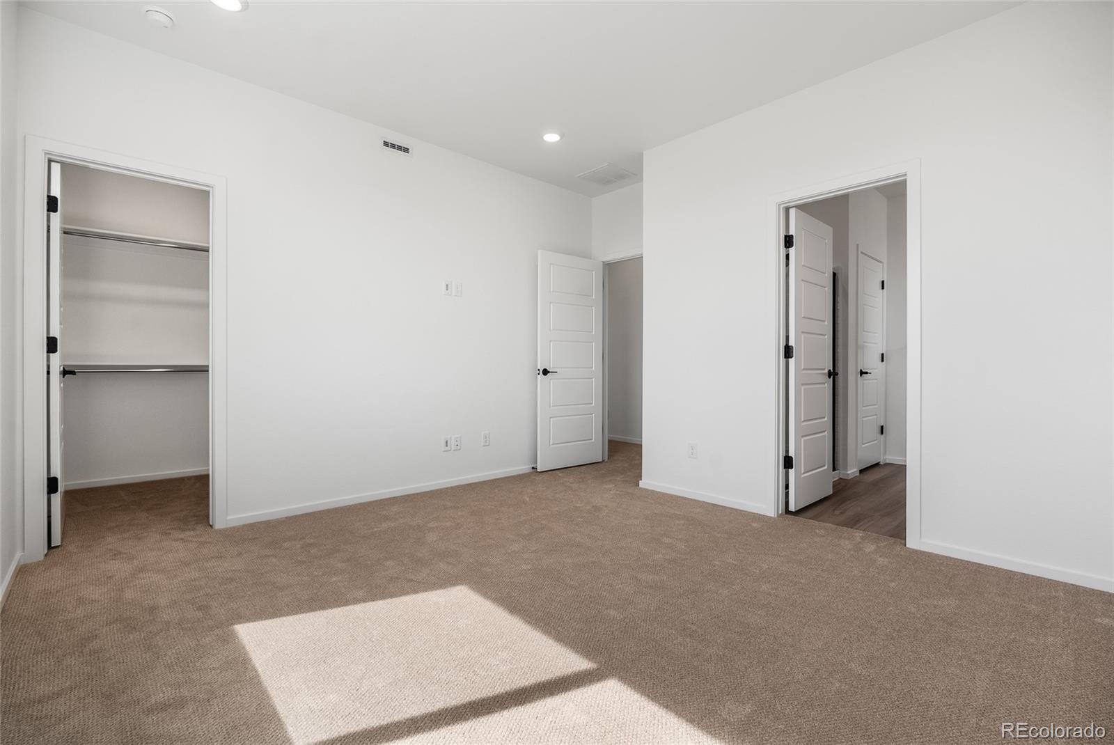 2827 Mosker Street