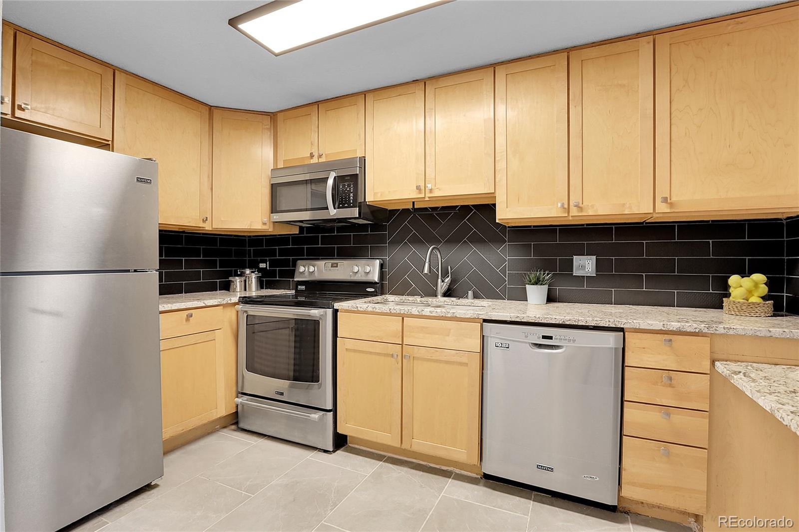 1029 E 8th Avenue Unit: 1108