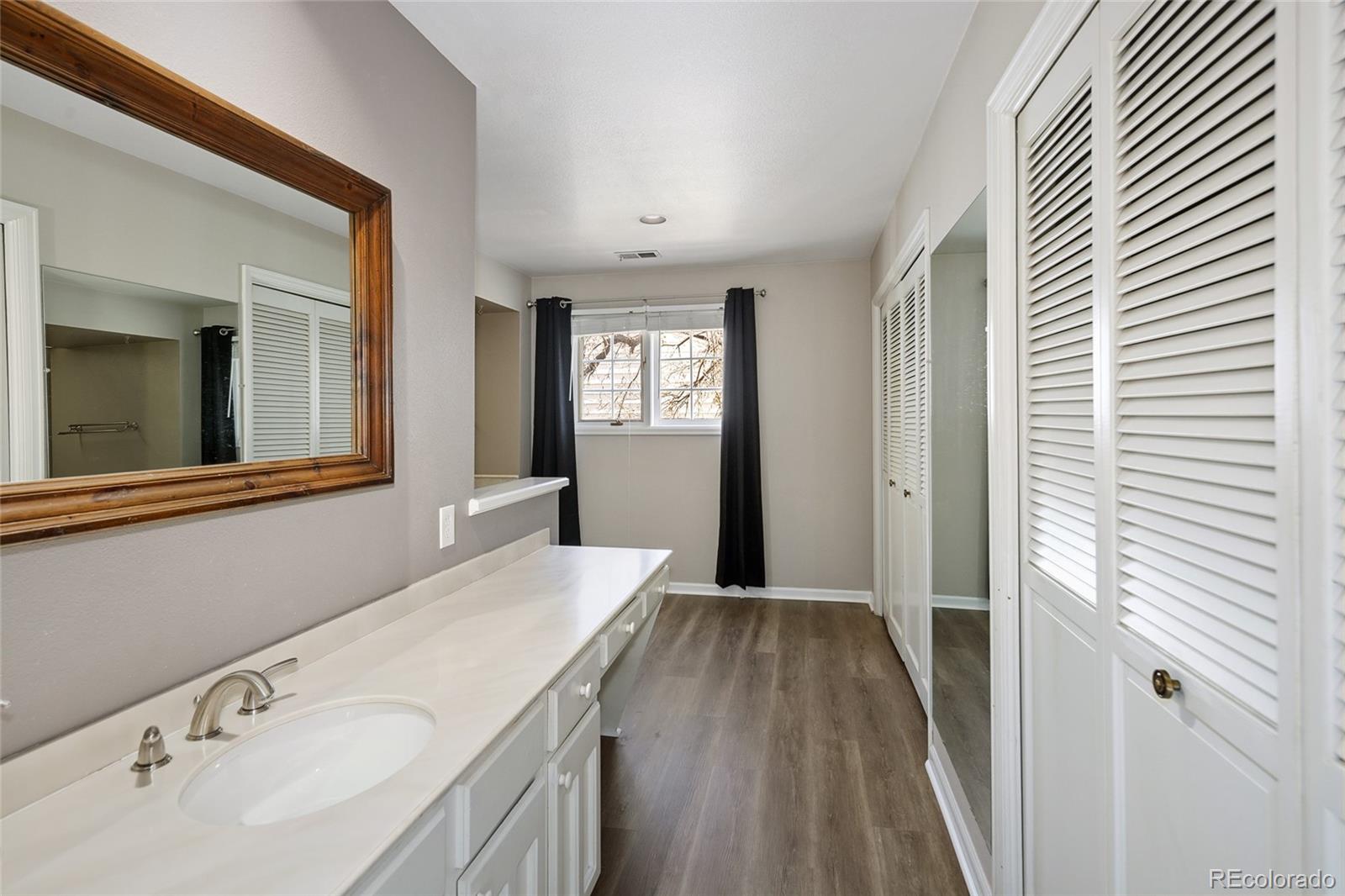 4505 S Yosemite Street Unit: 125