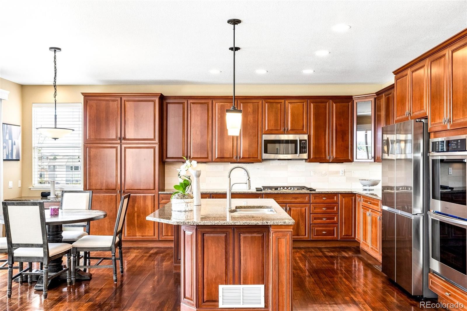 11025 Grayledge Circle