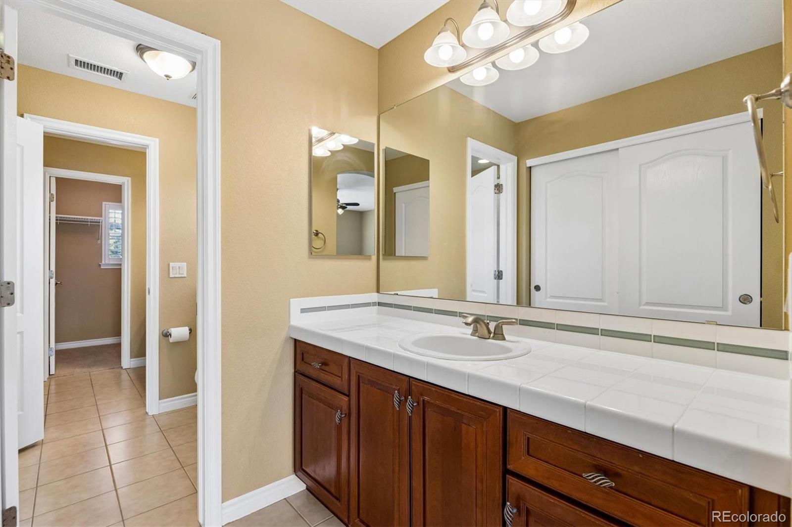 11025 Grayledge Circle