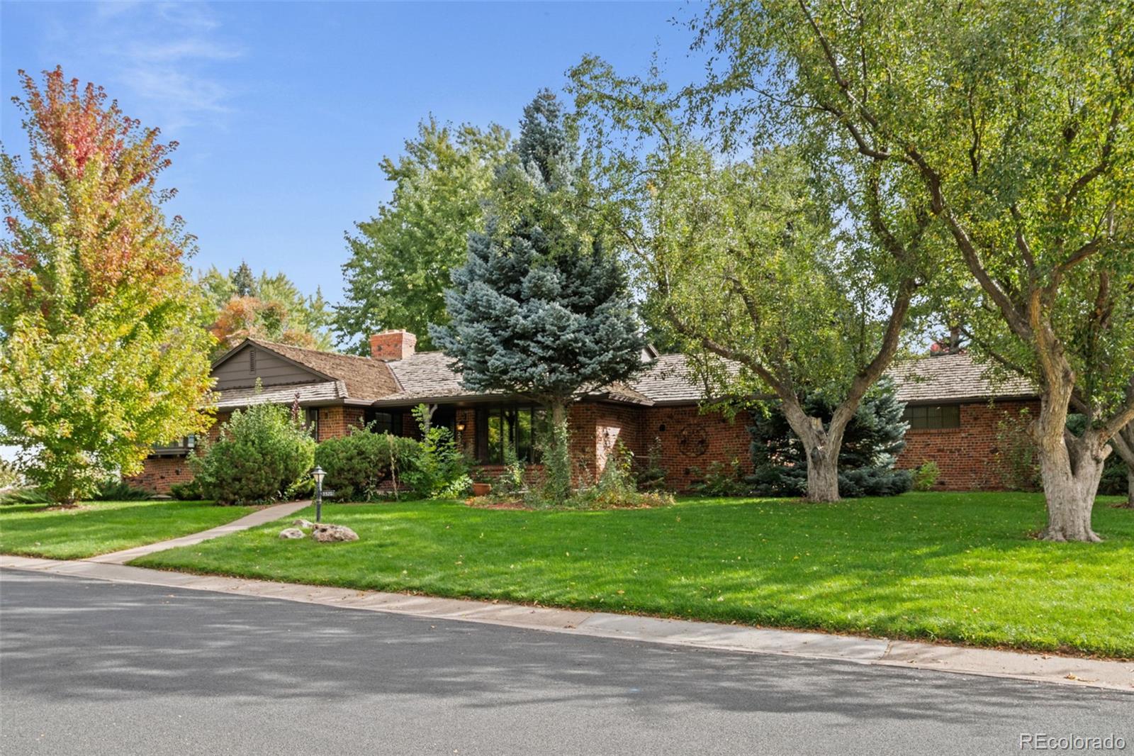 3920 S Clermont Street