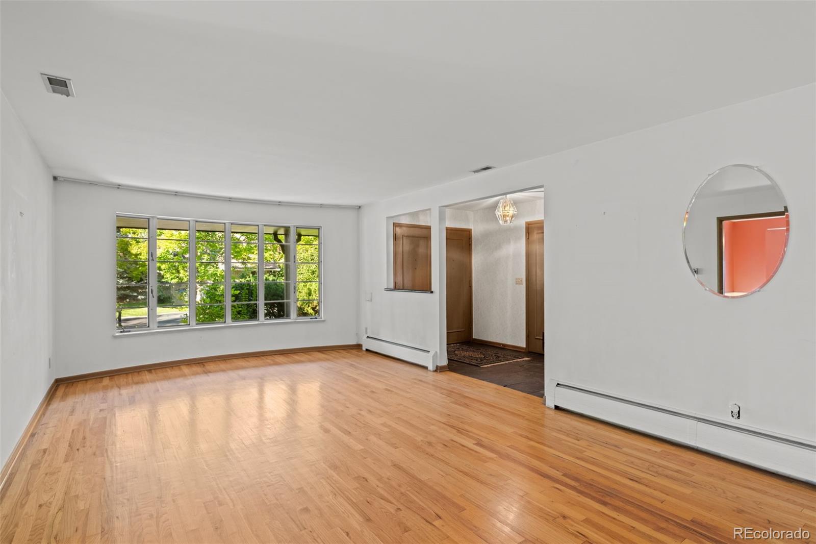 3920 S Clermont Street