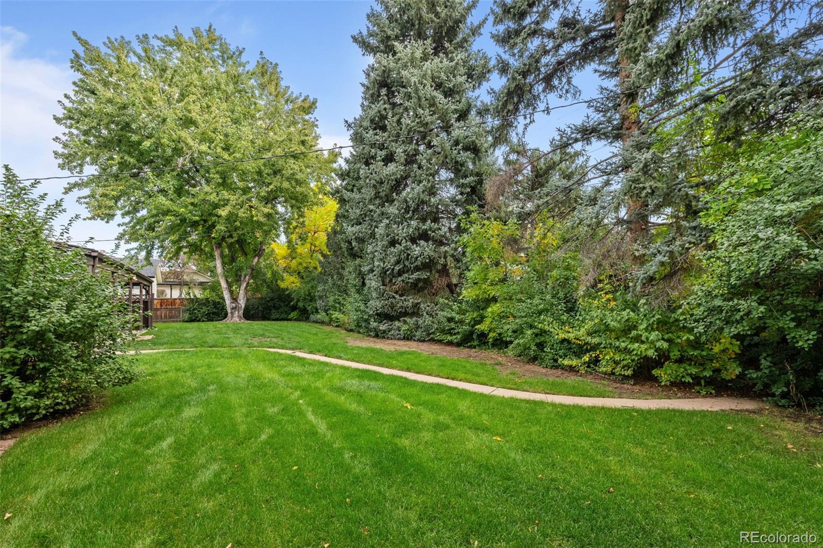 3920 S Clermont Street