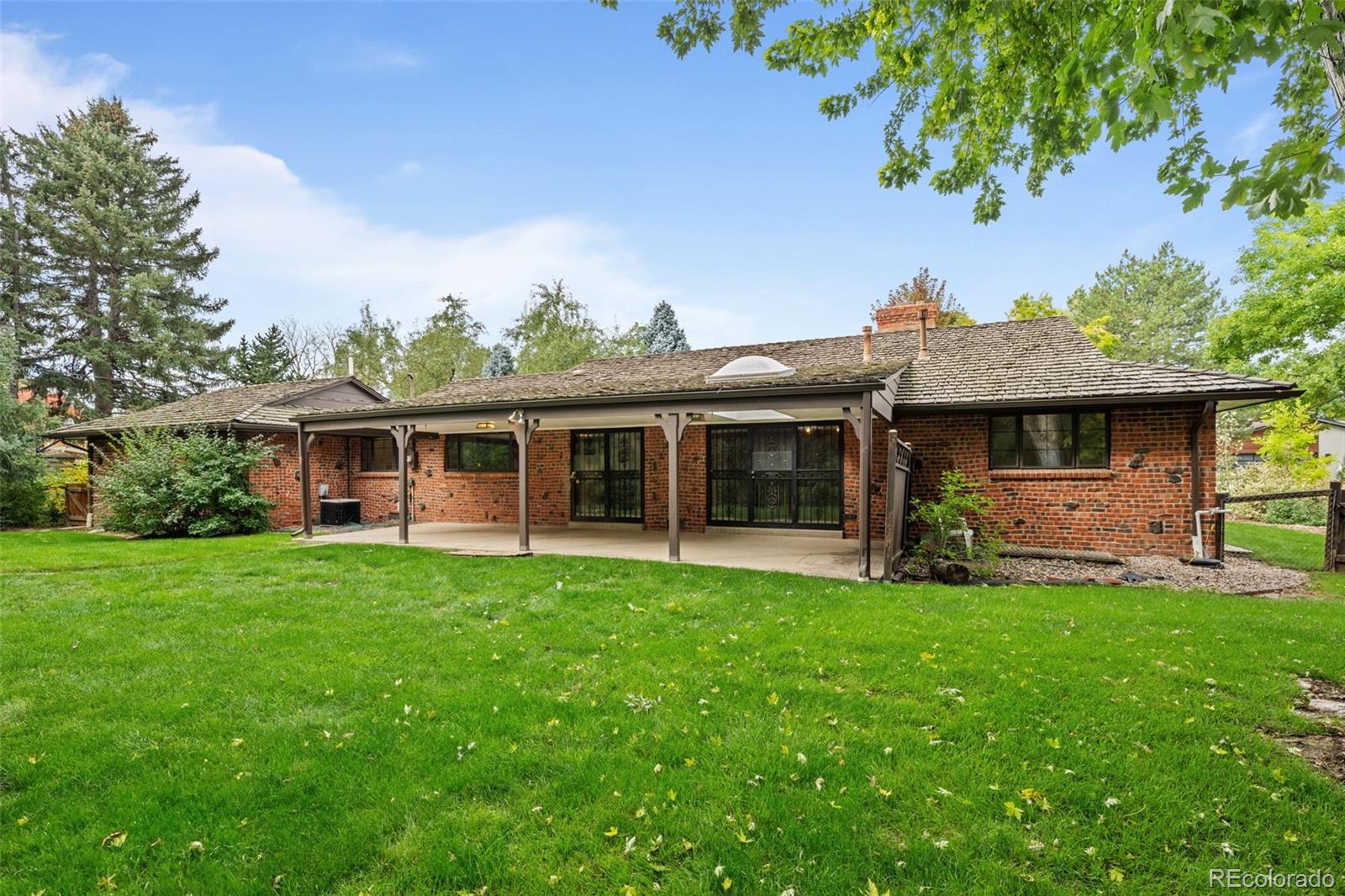 3920 S Clermont Street