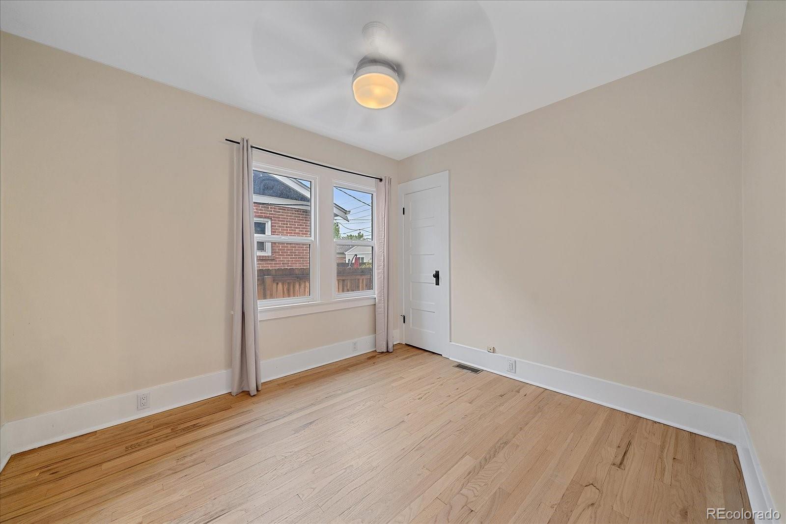 2082 S Lincoln Street