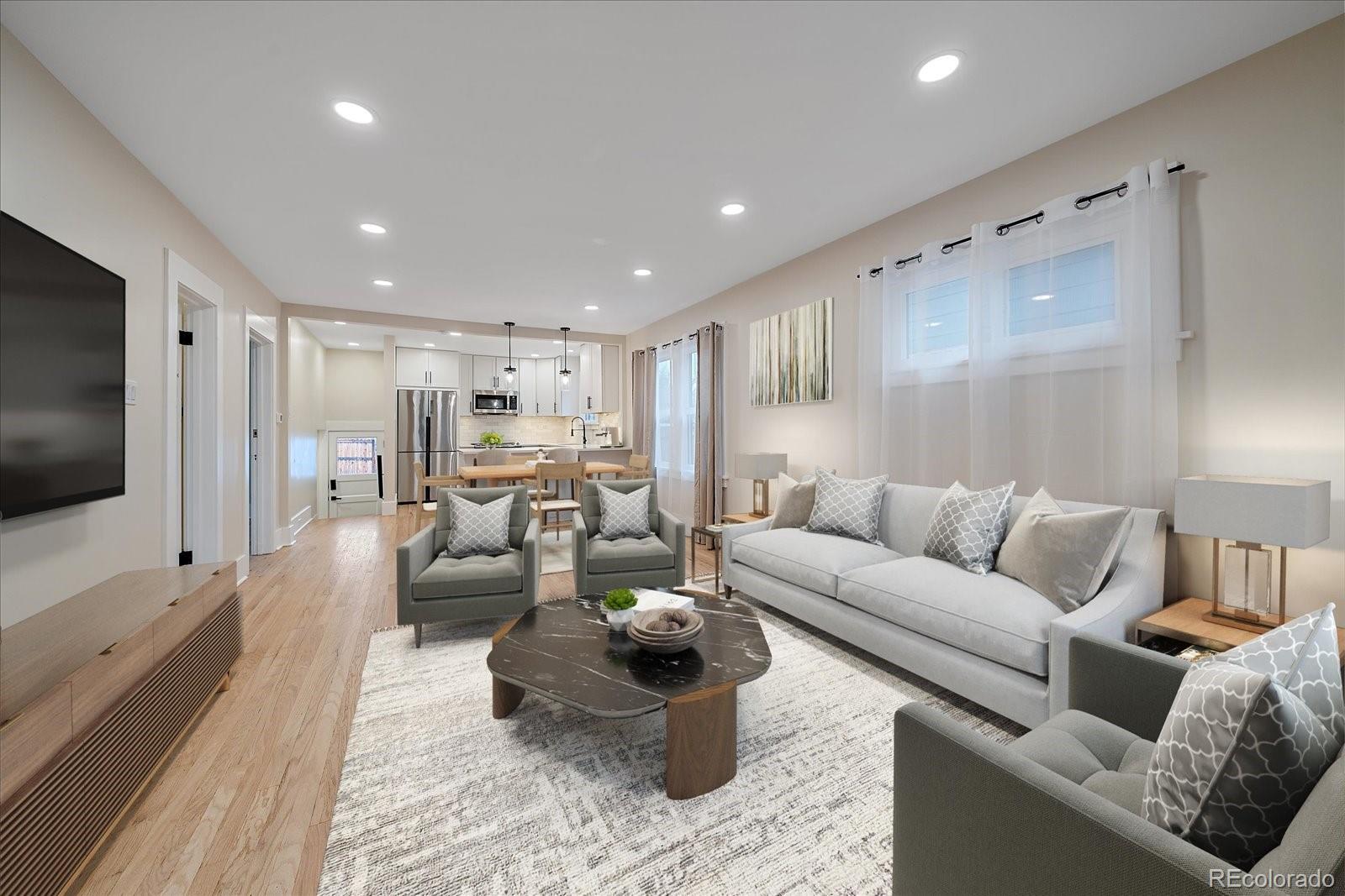 2082 S Lincoln Street