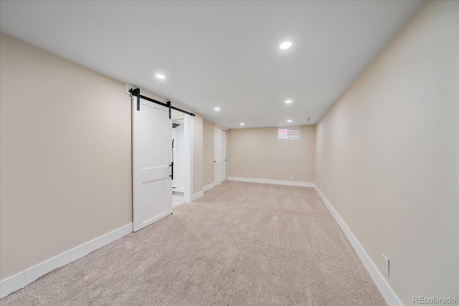 2082 S Lincoln Street