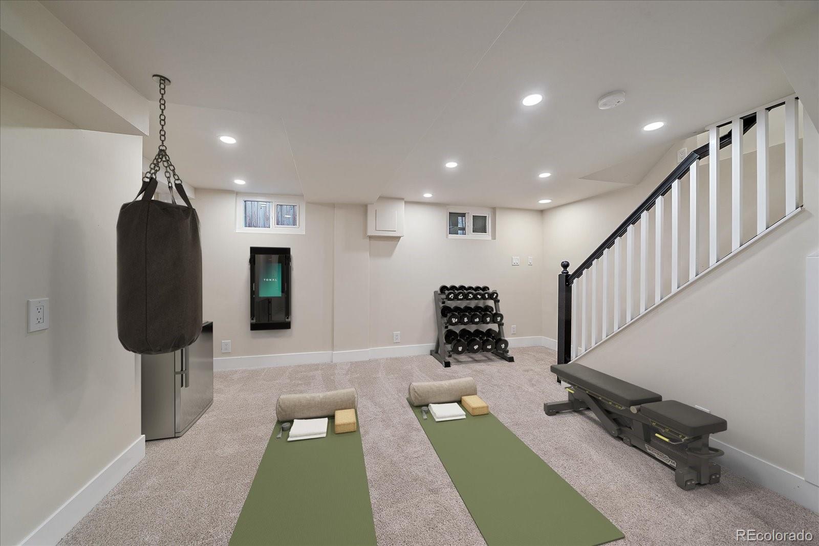 2082 S Lincoln Street