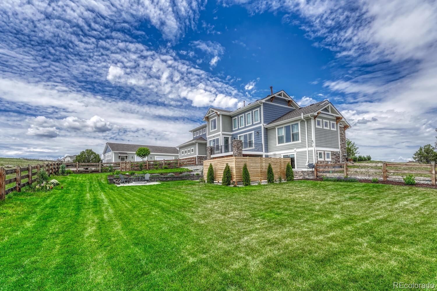 210 High Meadows Loop