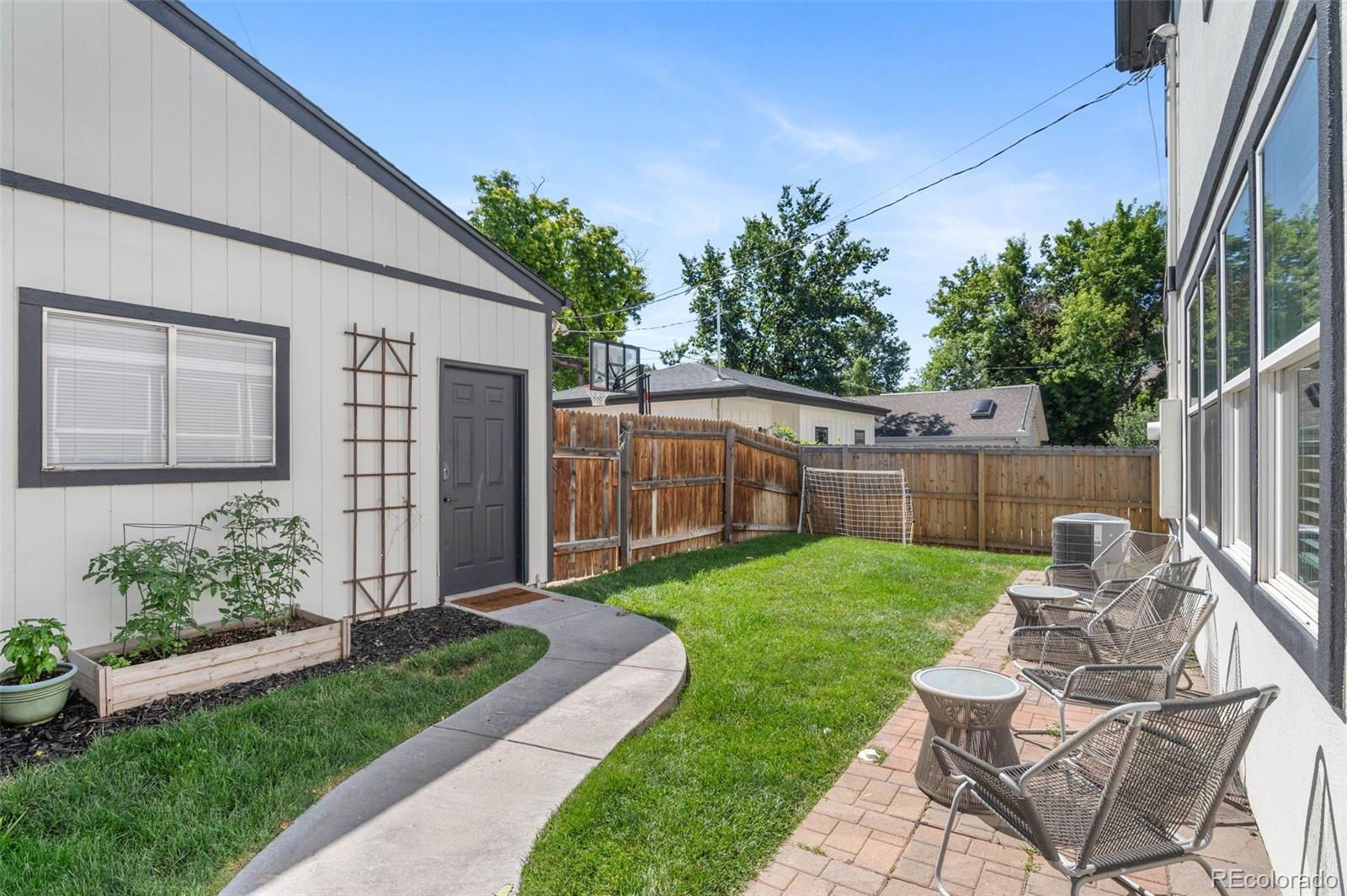 1728 S Marion Street