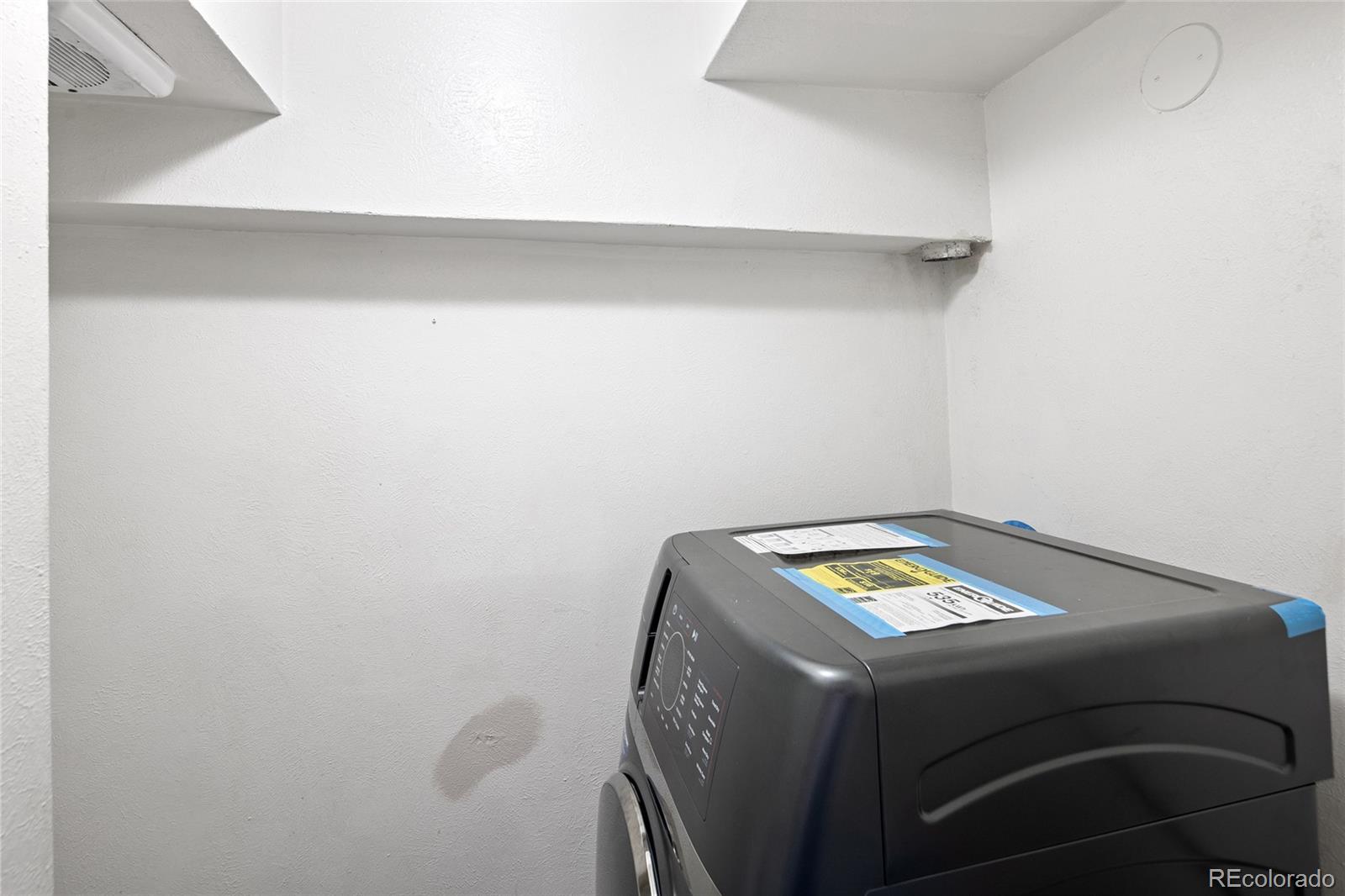 2700 S Holly Street Unit: 208