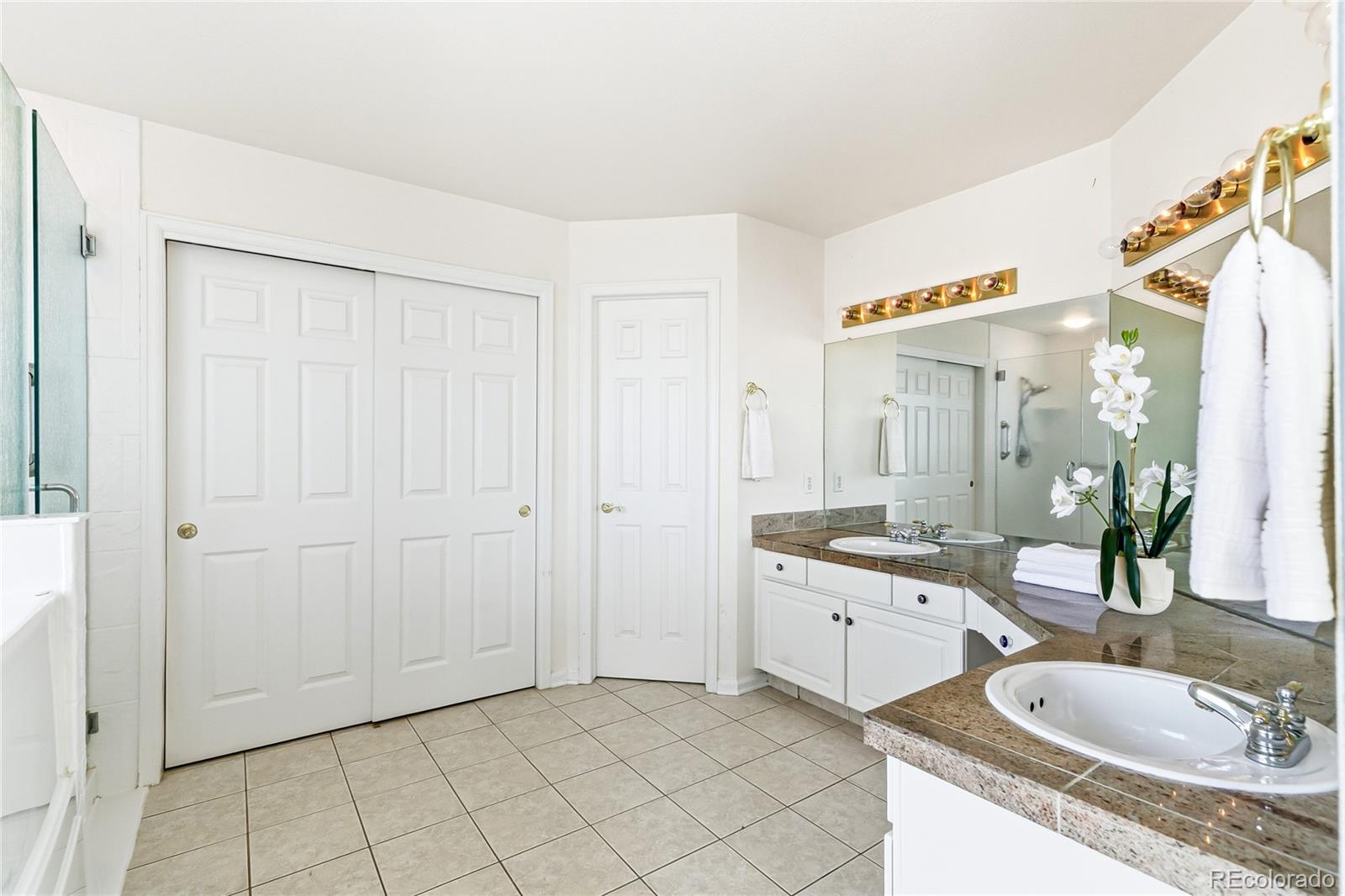 7605 S Platteview Drive