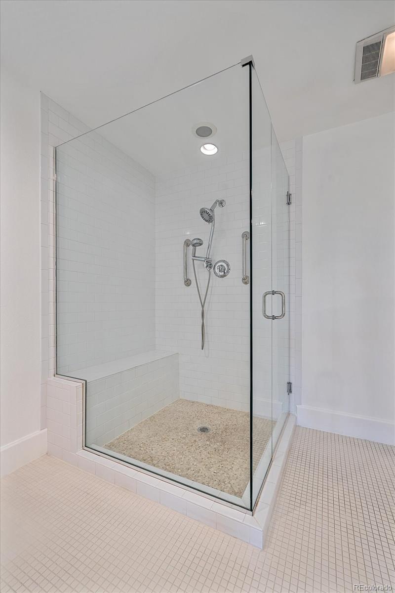 300 Hudson Street Unit: 203