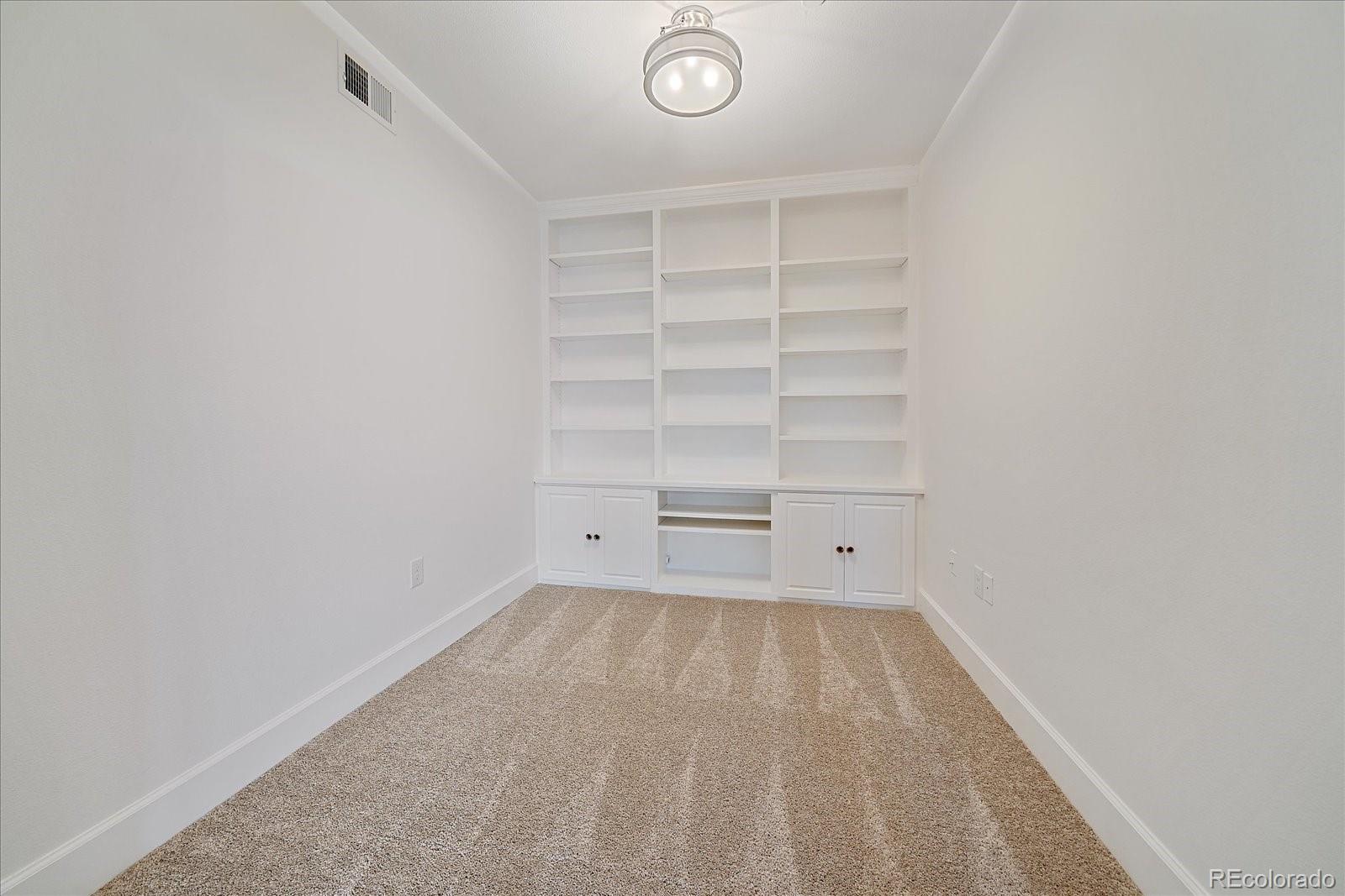 300 Hudson Street Unit: 203