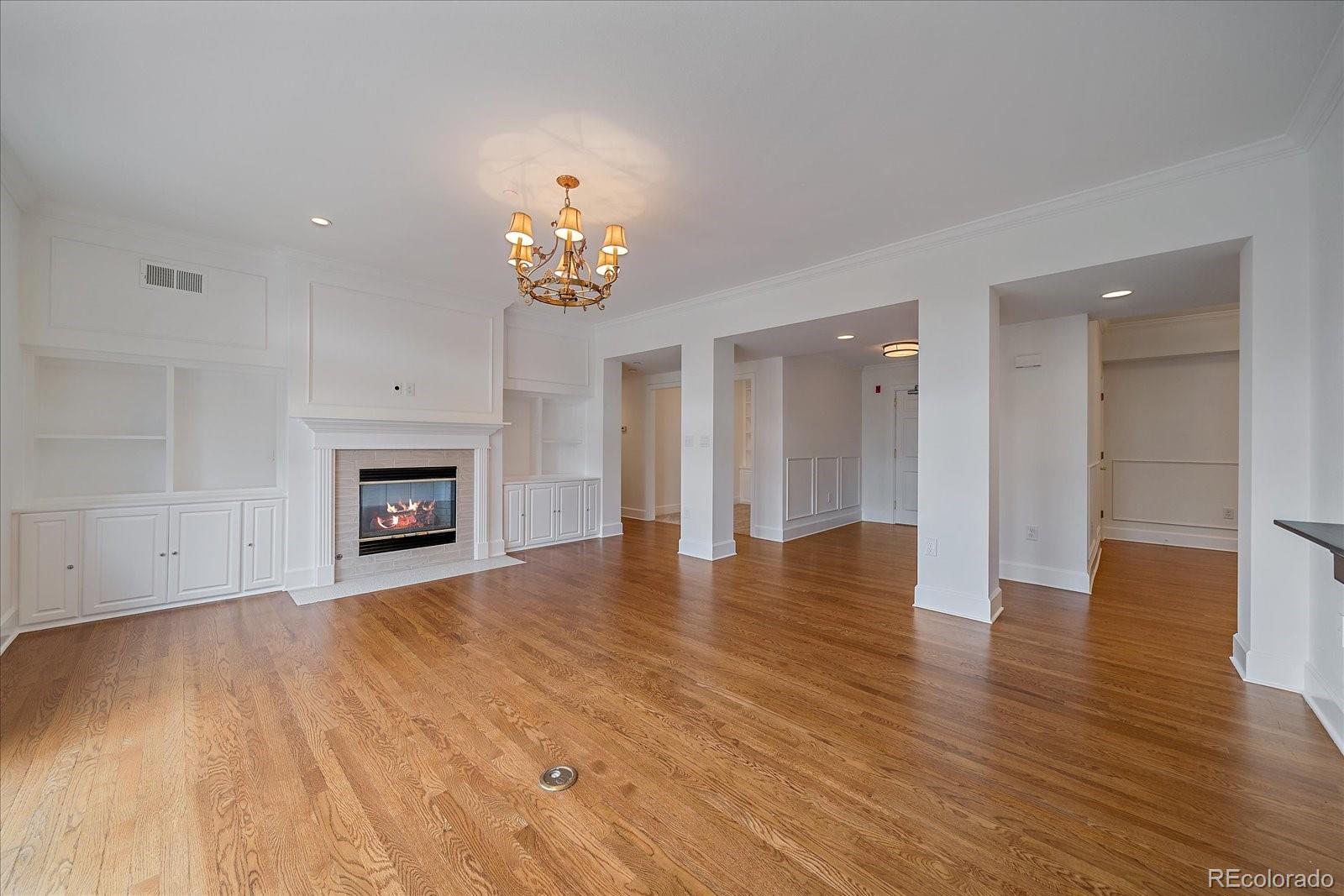 300 Hudson Street Unit: 203