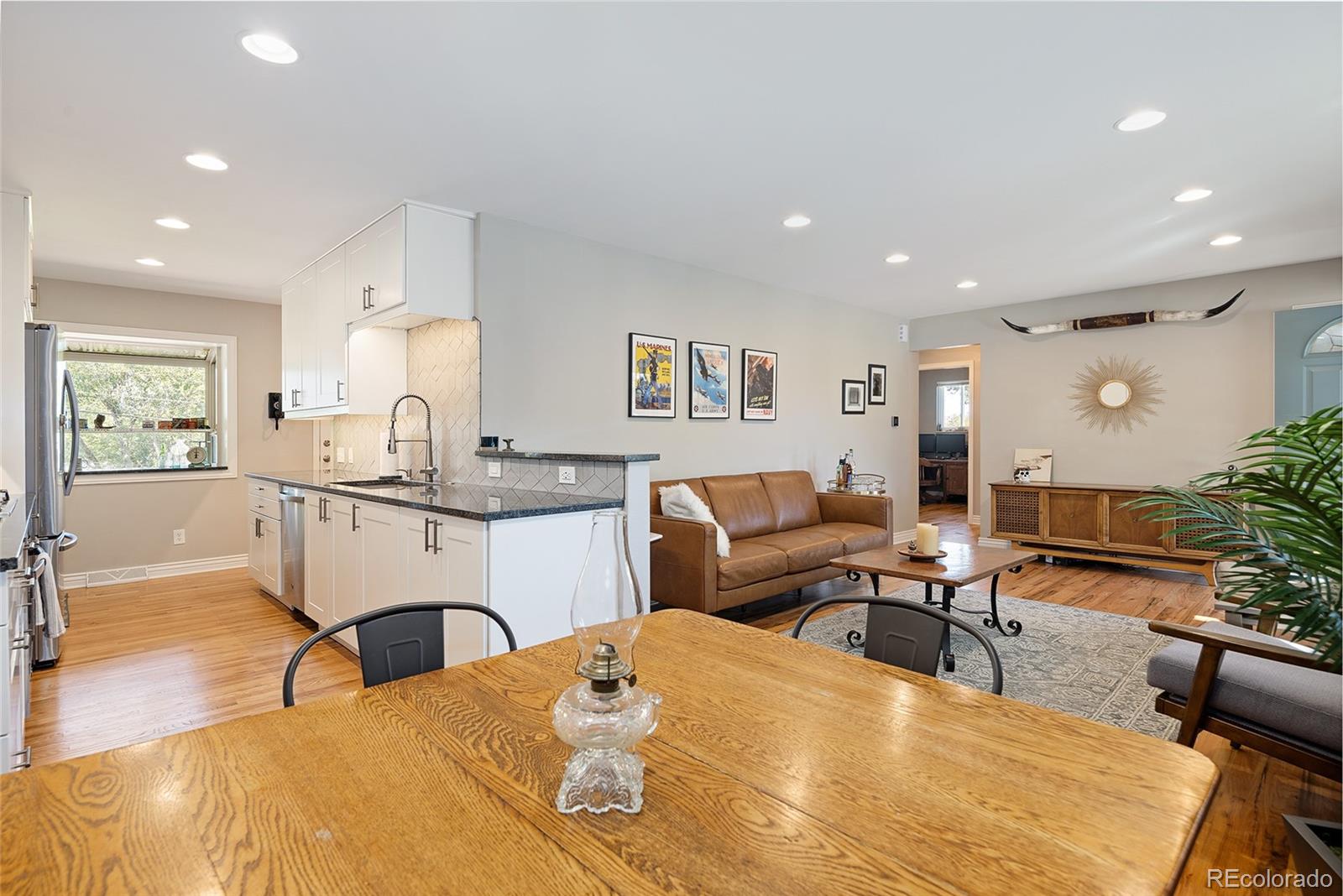 10943 W Exposition Place