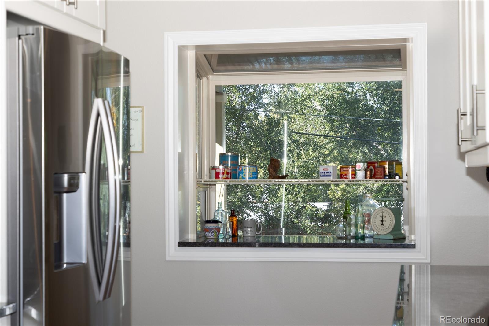 10943 W Exposition Place