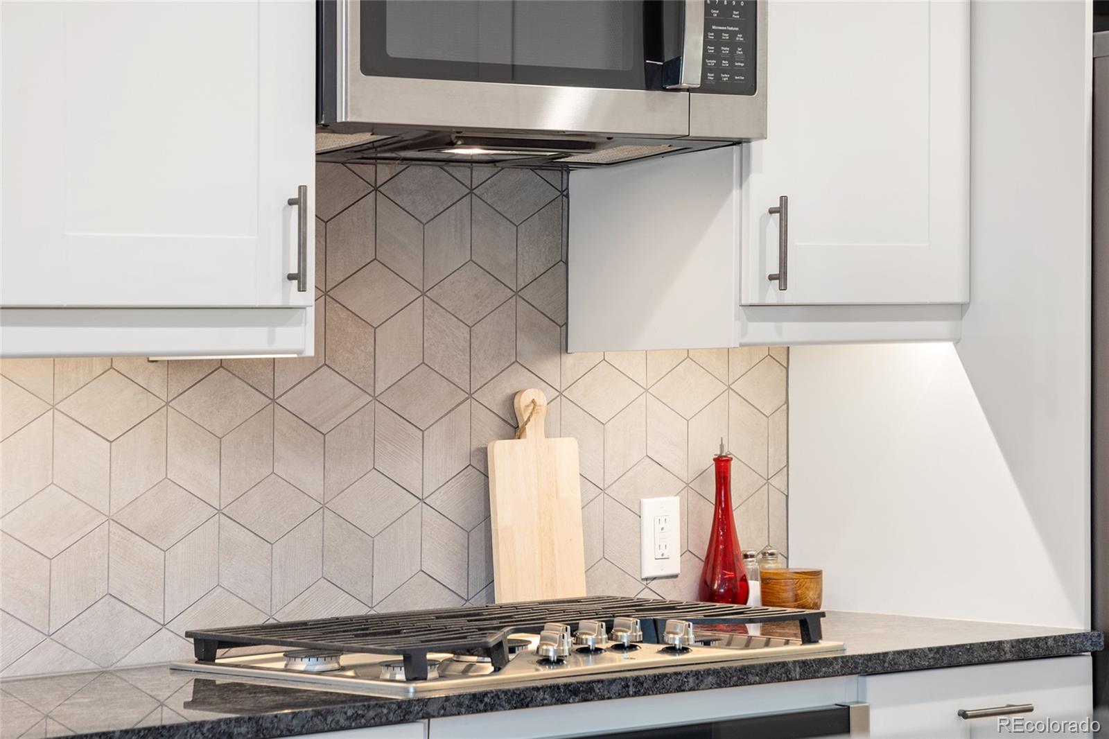 10943 W Exposition Place