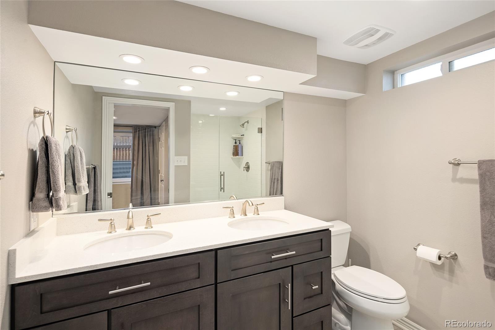 10943 W Exposition Place