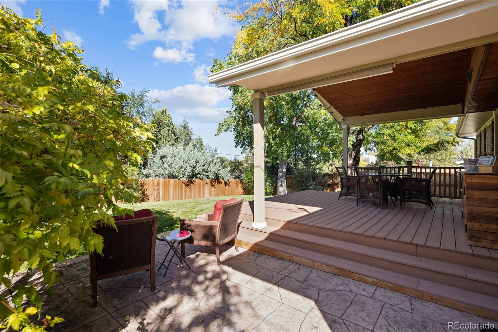 10943 W Exposition Place