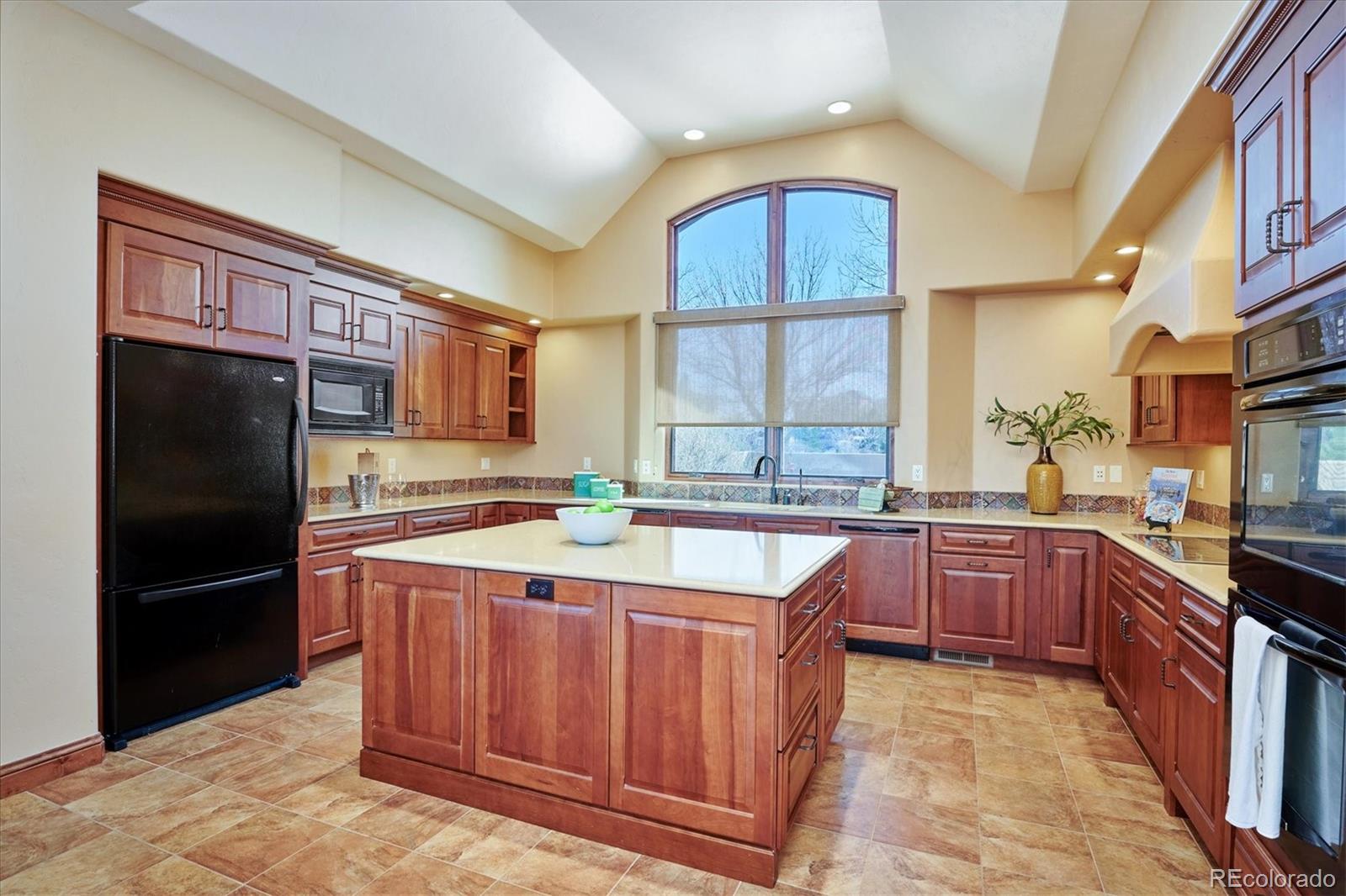 640 Mcarthur Drive