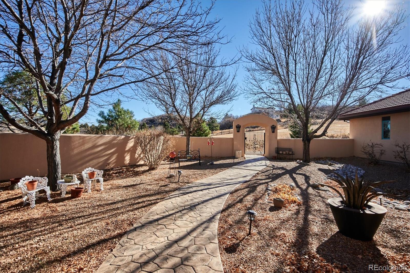 640 Mcarthur Drive