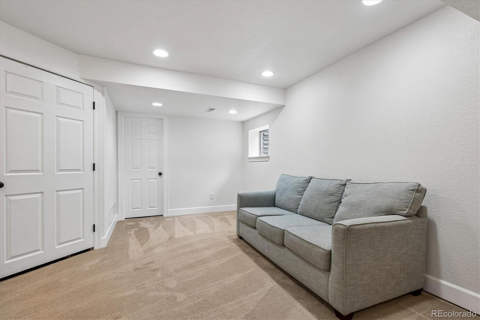 9452 Garden Court