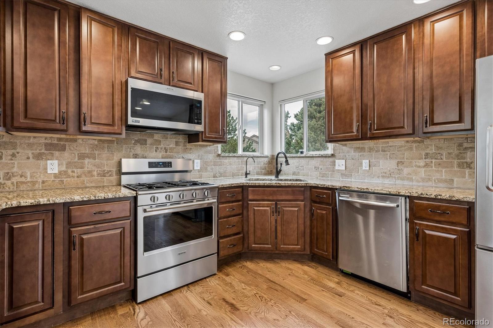 9452 Garden Court
