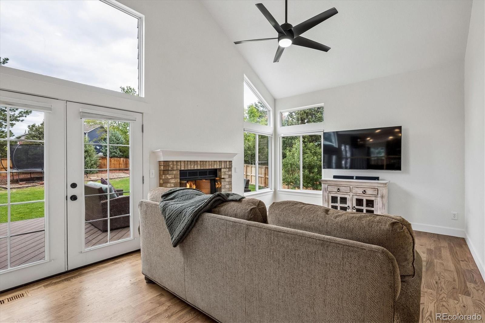 9452 Garden Court