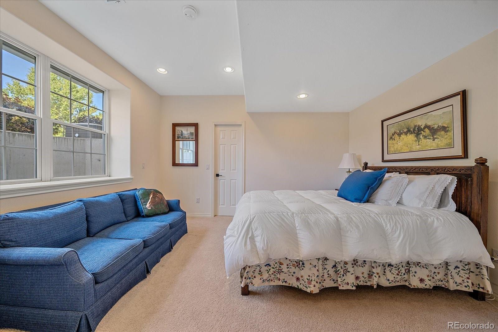 4545 S Monaco Street Unit: 447