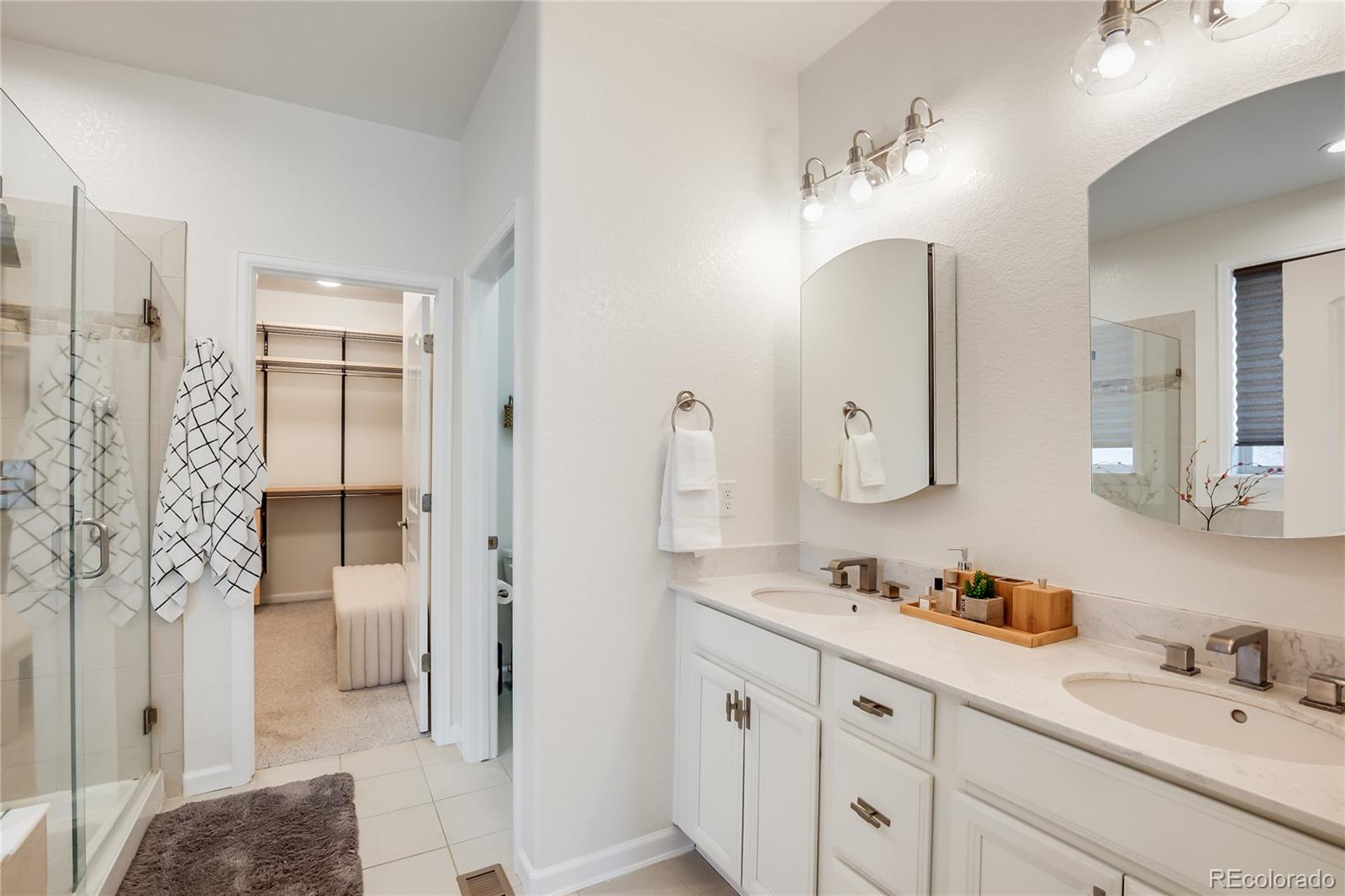 21537 E Smoky Hill Road