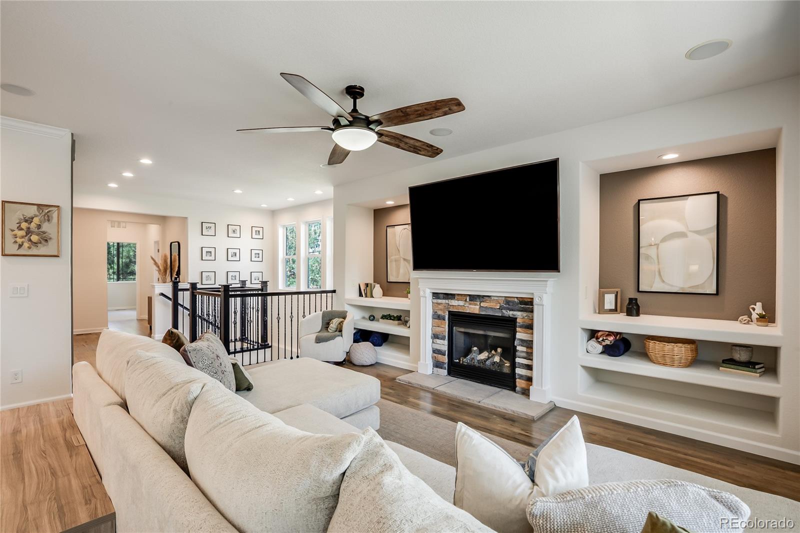 21537 E Smoky Hill Road