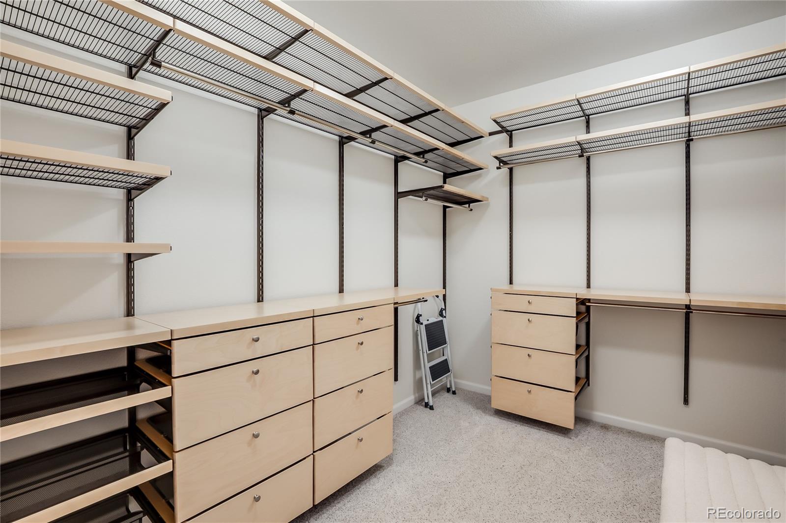 21537 E Smoky Hill Road