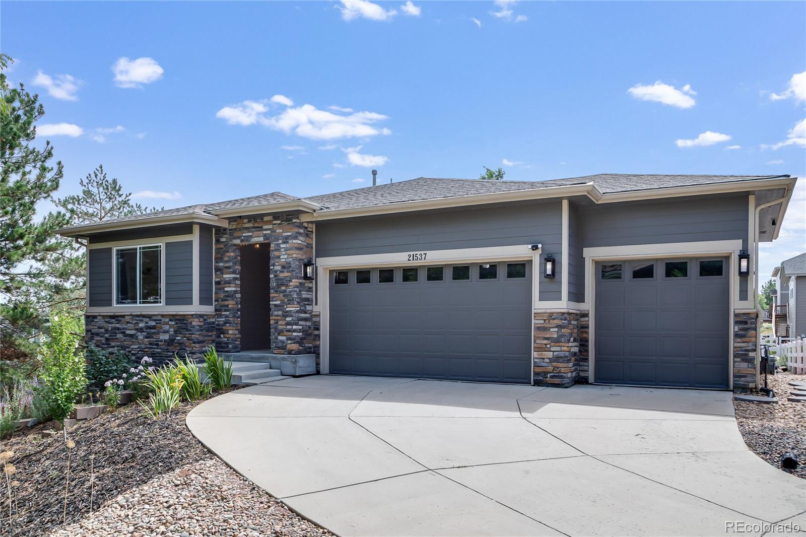 21537 E Smoky Hill Road