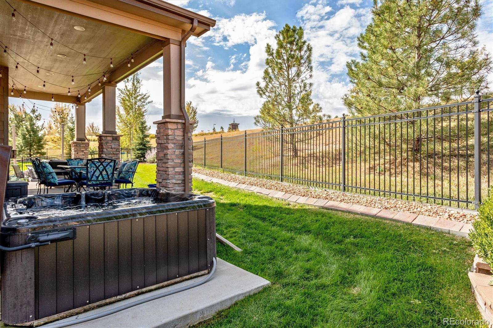 7841 S Queensburg Way