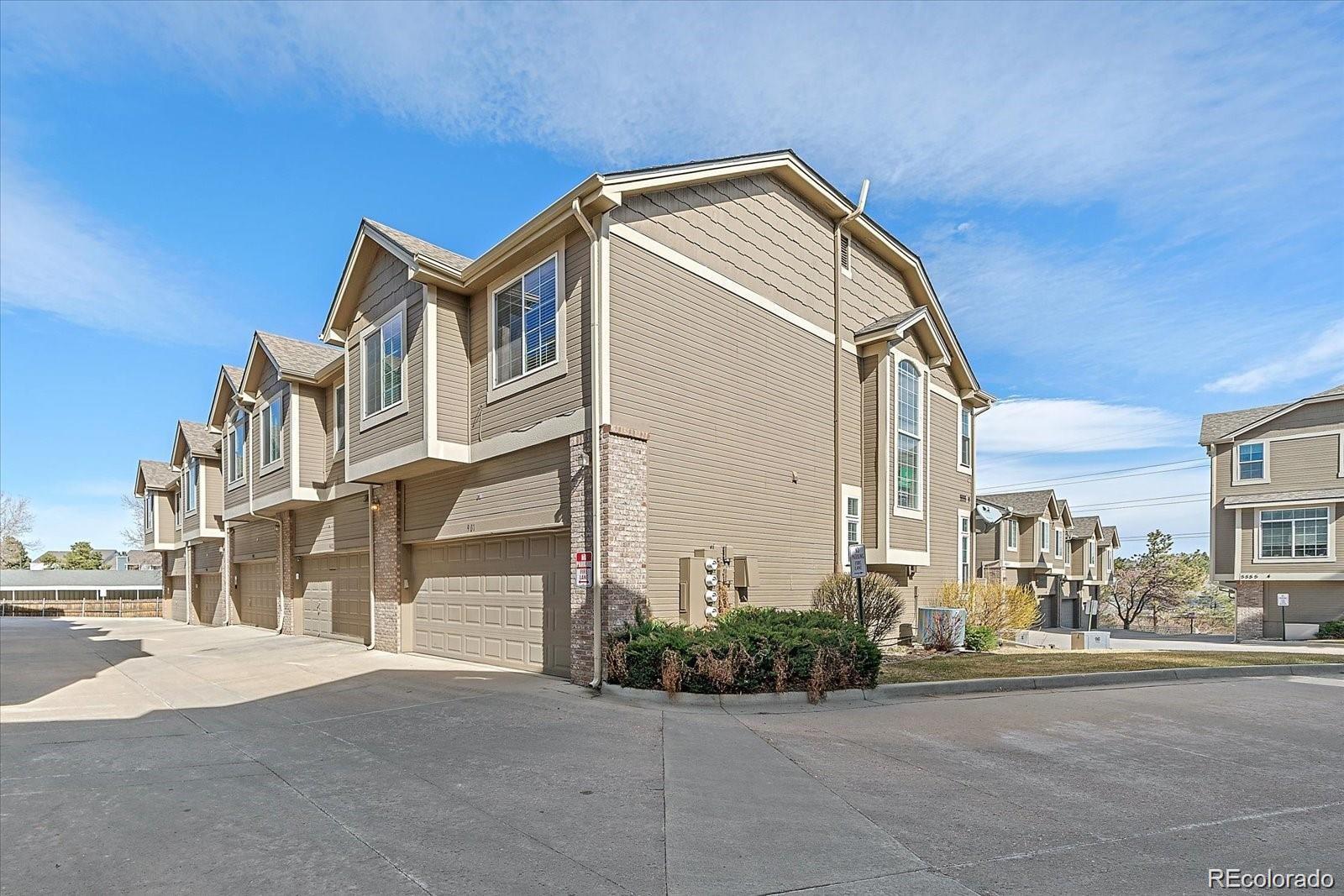 5555 E Briarwood Avenue Unit: 901