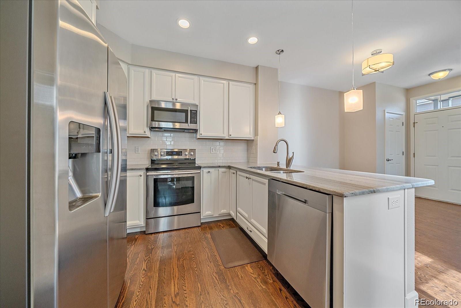 5555 E Briarwood Avenue Unit: 901