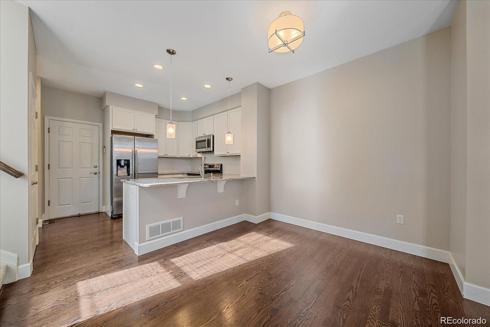 5555 E Briarwood Avenue Unit: 901