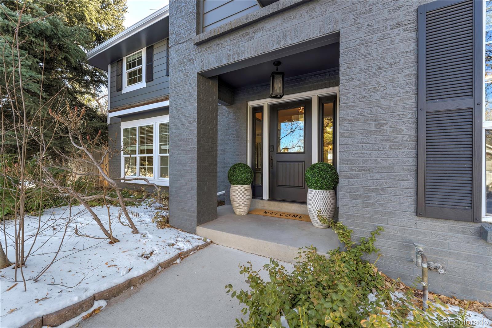 10674 E Powers Drive